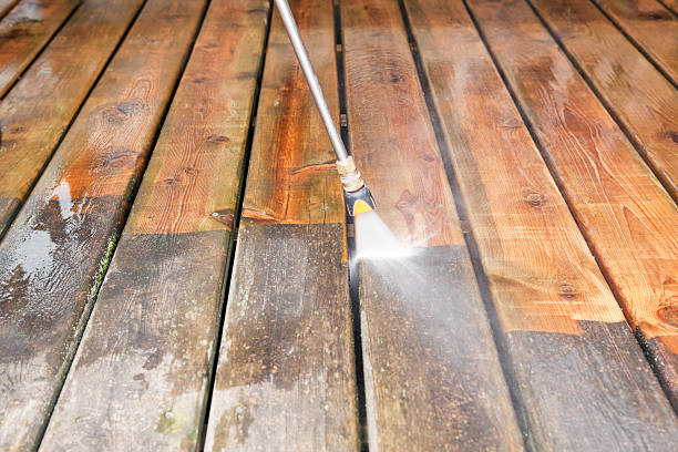 Best Building Exterior Pressure Washing in Uvalde Estates, TX